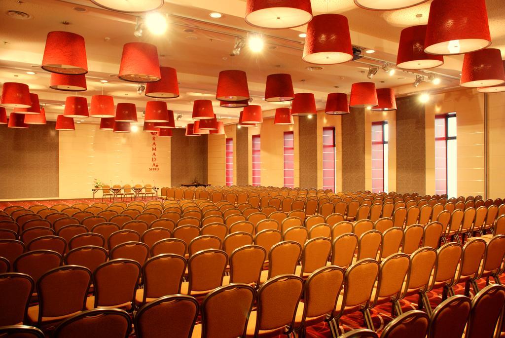Ramada Sibiu Hotel Eksteriør bilde