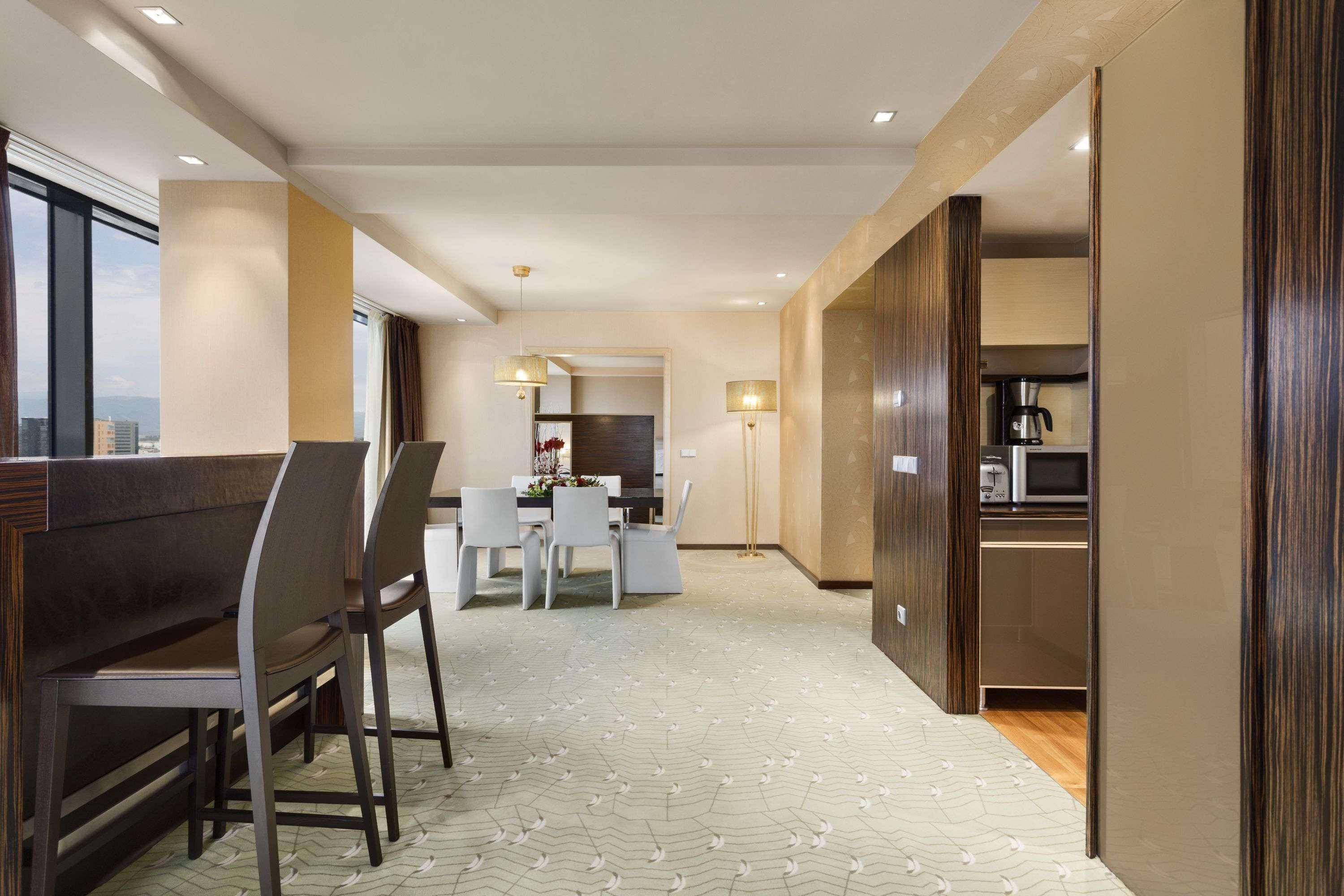 Ramada Sibiu Hotel Eksteriør bilde