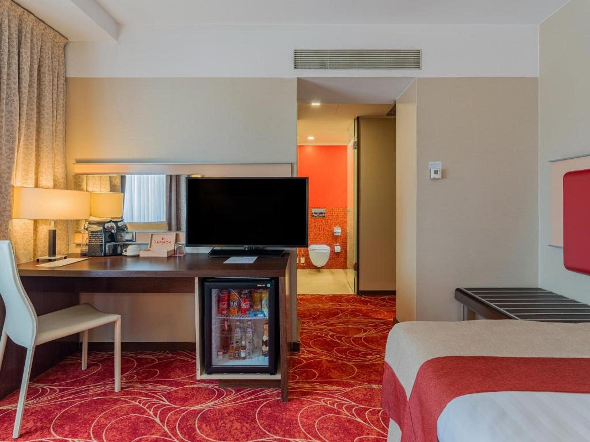 Ramada Sibiu Hotel Eksteriør bilde