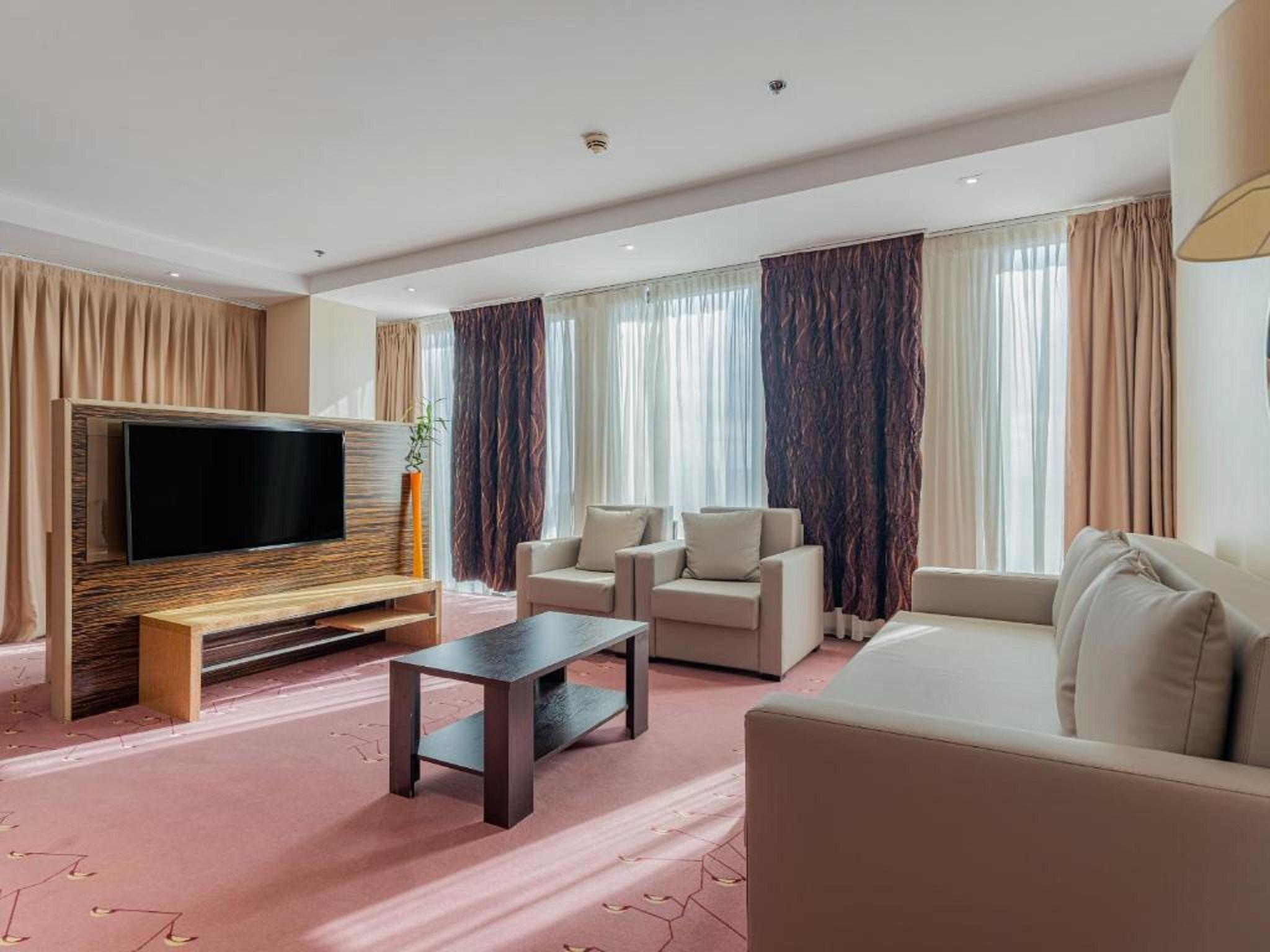 Ramada Sibiu Hotel Eksteriør bilde