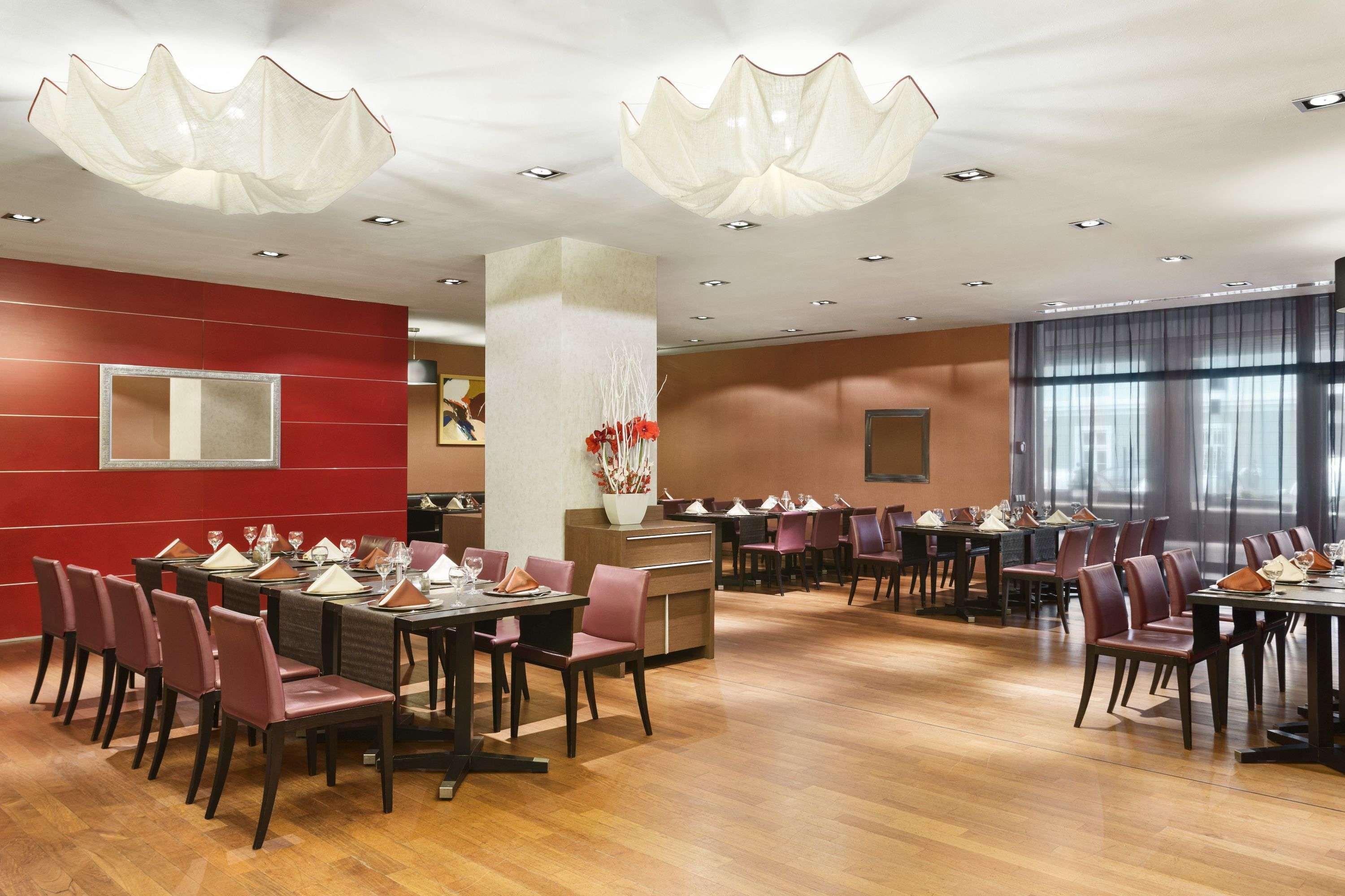 Ramada Sibiu Hotel Eksteriør bilde