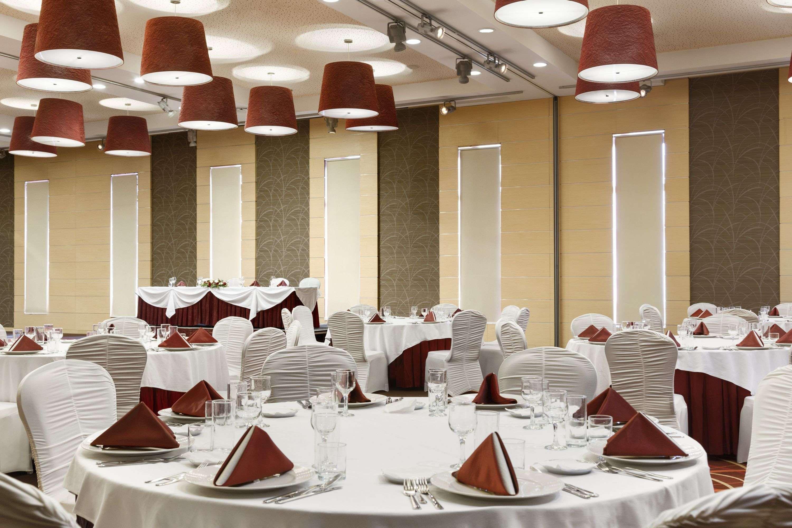 Ramada Sibiu Hotel Eksteriør bilde