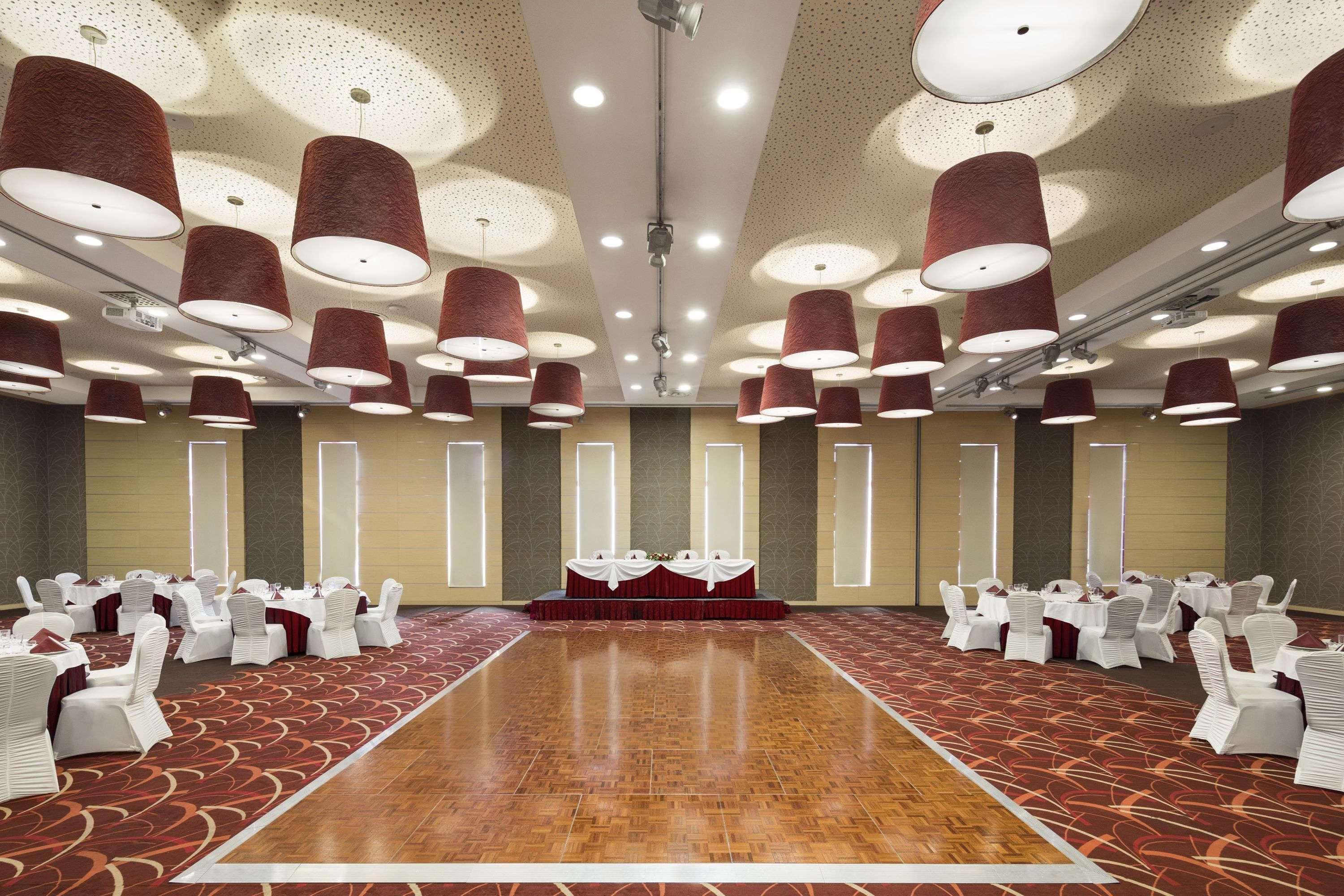 Ramada Sibiu Hotel Eksteriør bilde