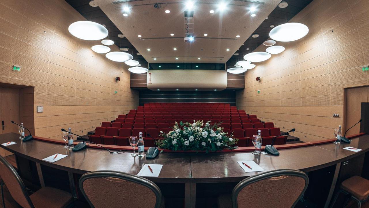 Ramada Sibiu Hotel Eksteriør bilde
