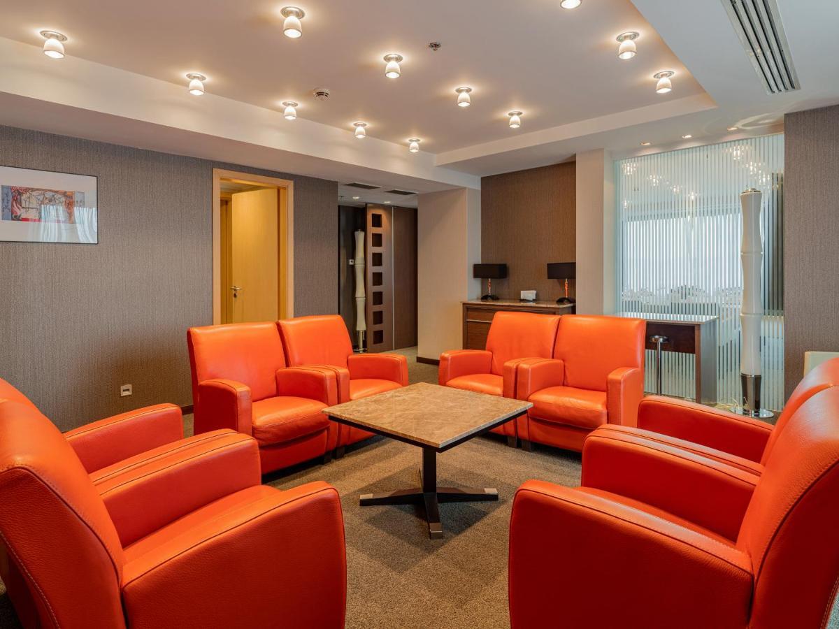 Ramada Sibiu Hotel Eksteriør bilde