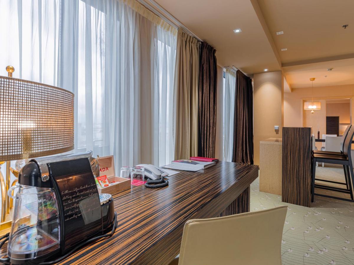 Ramada Sibiu Hotel Eksteriør bilde
